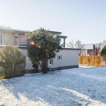 Apartmany Modrany Πράγα Εξωτερικό φωτογραφία